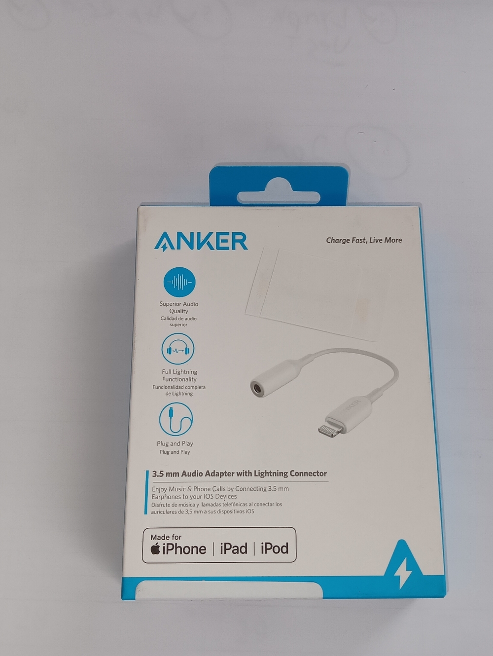 Anker White Lightning to 3.5mm Audio adapter $27.99 RETAIL. Iphone, Ipad, Ipod.